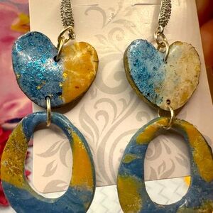 Bellway beauty sterling silver heart glitz n hoops dangle earrings